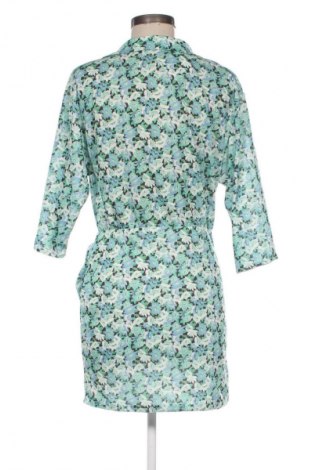 Šaty  Pull&Bear, Veľkosť L, Farba Viacfarebná, Cena  14,91 €