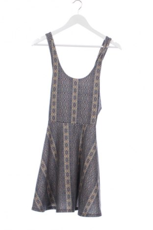 Kleid Pull&Bear, Größe M, Farbe Mehrfarbig, Preis € 14,83