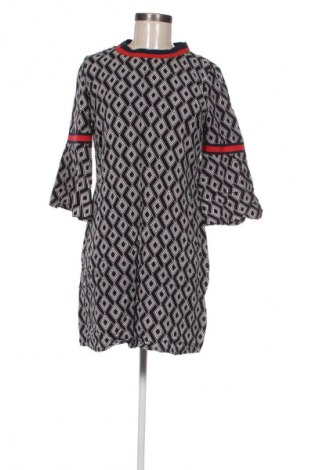 Kleid Rainbow, Größe M, Farbe Mehrfarbig, Preis 11,99 €