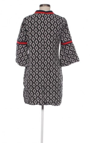 Kleid Rainbow, Größe M, Farbe Mehrfarbig, Preis 11,99 €