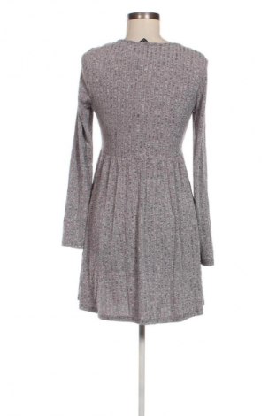 Rochie SHEIN, Mărime M, Culoare Gri, Preț 100,99 Lei