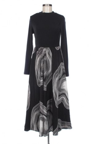 Kleid SHEIN, Größe M, Farbe Mehrfarbig, Preis 14,77 €