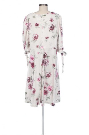 Φόρεμα SHEIN, Μέγεθος 3XL, Χρώμα Πολύχρωμο, Τιμή 14,83 €