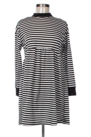 Kleid Trendyol, Größe XS, Farbe Mehrfarbig, Preis 24,99 €
