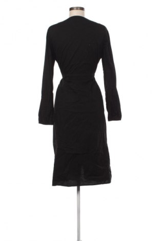 Kleid Trendyol, Größe L, Farbe Schwarz, Preis € 65,70