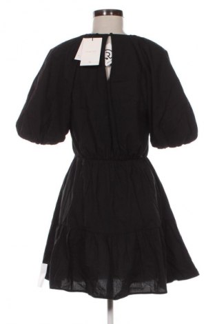 Kleid Tussah, Größe M, Farbe Schwarz, Preis 132,99 €