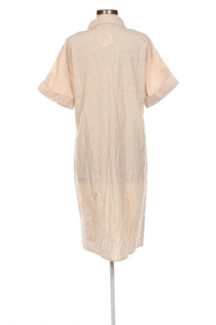 Ruha Unbranded, Méret M, Szín Sokszínű, Ár 20 769 Ft