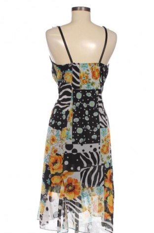 Kleid Unbranded, Größe M, Farbe Mehrfarbig, Preis 11,99 €
