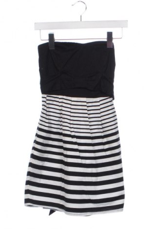 Kleid Unbranded, Größe M, Farbe Mehrfarbig, Preis € 12,99
