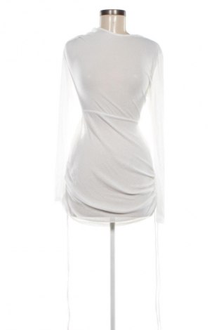 Ruha Unbranded, Méret M, Szín Fehér, Ár 7 879 Ft