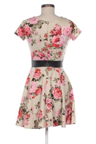 Kleid Unbranded, Größe M, Farbe Mehrfarbig, Preis € 14,83