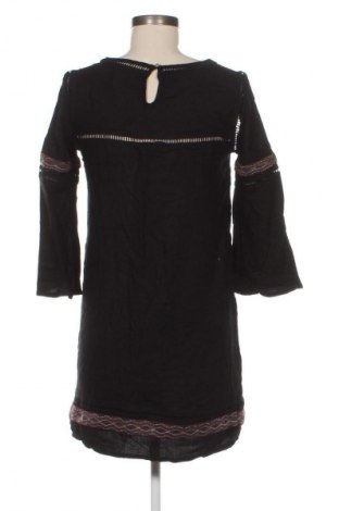 Kleid Unbranded, Größe M, Farbe Mehrfarbig, Preis 14,83 €