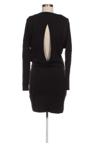 Šaty  Vero Moda, Veľkosť M, Farba Čierna, Cena  15,95 €