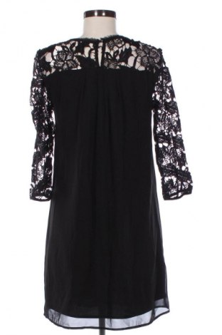Kleid Vero Moda, Größe M, Farbe Mehrfarbig, Preis 13,80 €