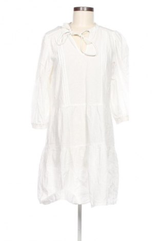 Rochie Vero Moda, Mărime M, Culoare Alb, Preț 171,99 Lei