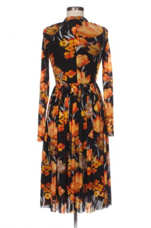 Kleid Y.A.S, Größe XS, Farbe Mehrfarbig, Preis € 57,99