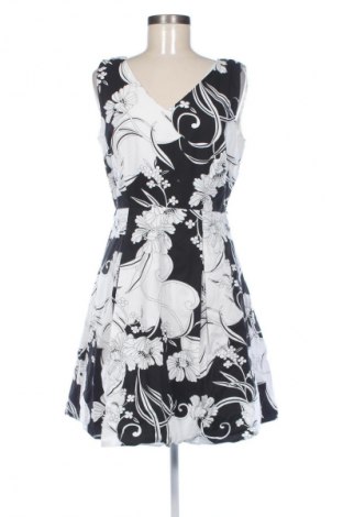 Kleid Yessica, Größe M, Farbe Mehrfarbig, Preis 14,83 €