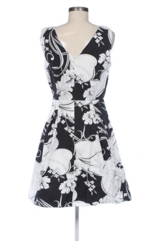 Kleid Yessica, Größe M, Farbe Mehrfarbig, Preis 14,83 €
