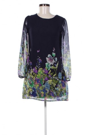 Kleid Yumi, Größe M, Farbe Mehrfarbig, Preis € 25,00