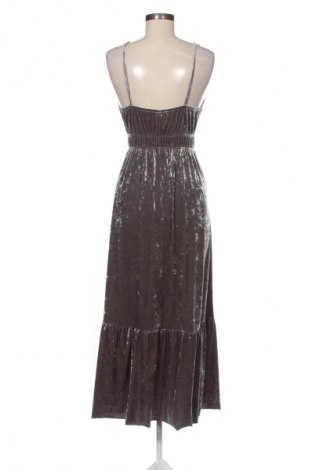 Рокля Zara, Размер S, Цвят Зелен, Цена 27,99 лв.