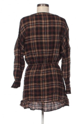 Kleid Zara, Größe M, Farbe Mehrfarbig, Preis 18,99 €