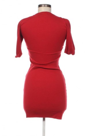 Kleid Zara, Größe M, Farbe Rot, Preis 18,99 €