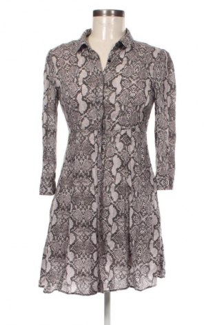 Рокля Zara, Размер M, Цвят Многоцветен, Цена 34,00 лв.