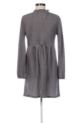 Kleid Zara, Größe M, Farbe Mehrfarbig, Preis € 13,80