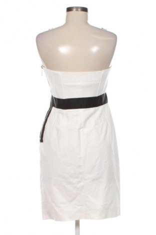 Rochie Zara, Mărime L, Culoare Alb, Preț 58,99 Lei