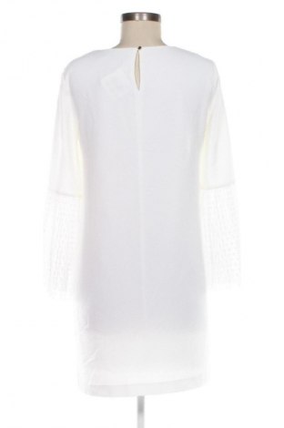Šaty  Zara, Veľkosť S, Farba Biela, Cena  15,95 €