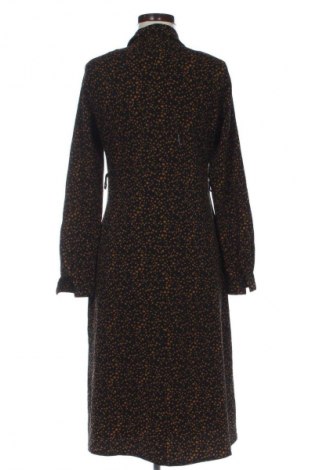 Kleid Zeeman, Größe M, Farbe Mehrfarbig, Preis 33,99 €