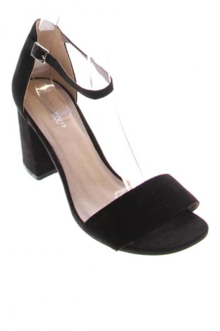 Sandály About You, Velikost 39, Barva Černá, Cena  279,00 Kč