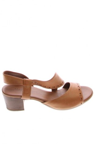 Sandalen Angelina and Jones, Größe 39, Farbe Beige, Preis € 51,99