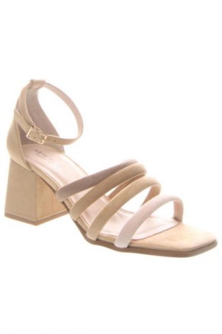 Sandalen Arte Piedi, Größe 39, Farbe Beige, Preis 18,00 €