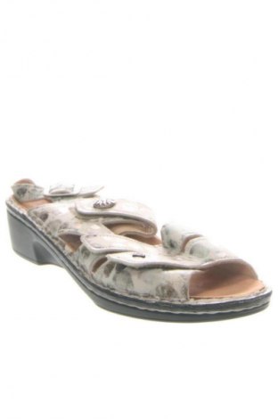 Sandale Finn Comfort, Mărime 40, Culoare Multicolor, Preț 210,52 Lei