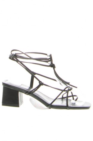 Sandalen House, Größe 37, Farbe Schwarz, Preis € 15,99