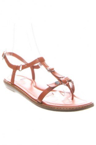 Сандали Tod's, Размер 38, Цвят Оранжев, Цена 244,99 лв.