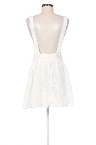 Latzkleid Mango, Größe M, Farbe Weiß, Preis € 31,99
