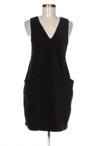 Latzkleid Reserved, Größe S, Farbe Schwarz, Preis € 20,99