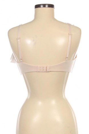 Сутиен Triumph, Размер M, Цвят Бежов, Цена 39,88 €