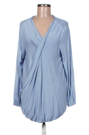 Дамска блуза Belly Button, Размер L, Цвят Син, 95% вискоза, 5% еластан, Цена 24,42 лв.