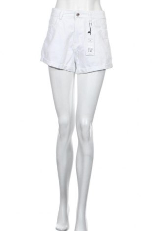 Дамски къс панталон Answear, Размер M, Цвят Бял, Цена 24,15 лв.