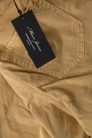 Дамски къс панталон Mavi, Размер XS, Цвят Бежов, Цена 59,40 лв.