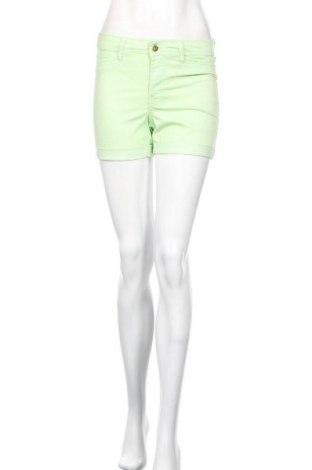 Γυναικείο κοντό παντελόνι Vero Moda, Μέγεθος S, Χρώμα Πράσινο, Τιμή 1,73 €