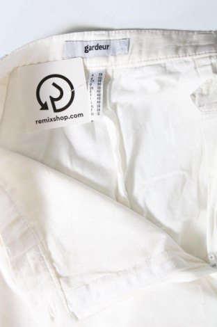 Дамски панталон Atelier GARDEUR, Размер M, Цвят Бял, Цена 53,00 лв.