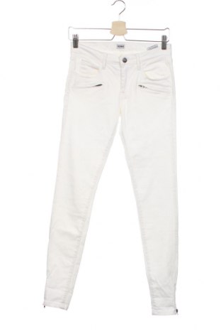 Дамски панталон Reiko, Размер S, Цвят Бял, Цена 9,36 лв.
