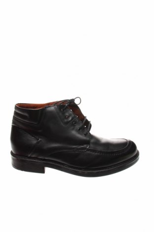 Мъжки обувки Tata, Размер 42, Цвят Черен, Естествена кожа, Цена 62,84 лв.