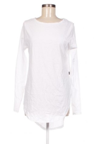 Дамска блуза Casa Amuk, Размер M, Цвят Бял, Цена 21,60 лв.