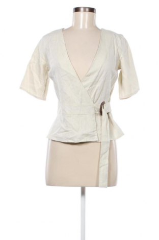 Дамска блуза Dorothy Perkins, Размер XS, Цвят Бежов, Цена 54,00 лв.