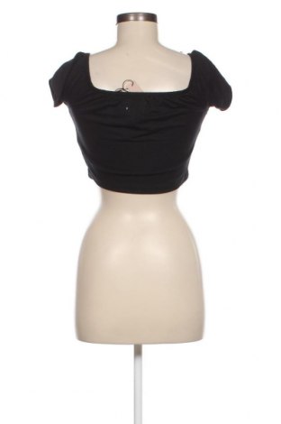 Дамска блуза NA-KD, Размер XL, Цвят Черен, Цена 7,92 лв.